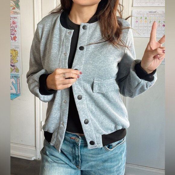 Cozy Grey Snap Button Oversized Bomber Jacket - Picture 1 of 12